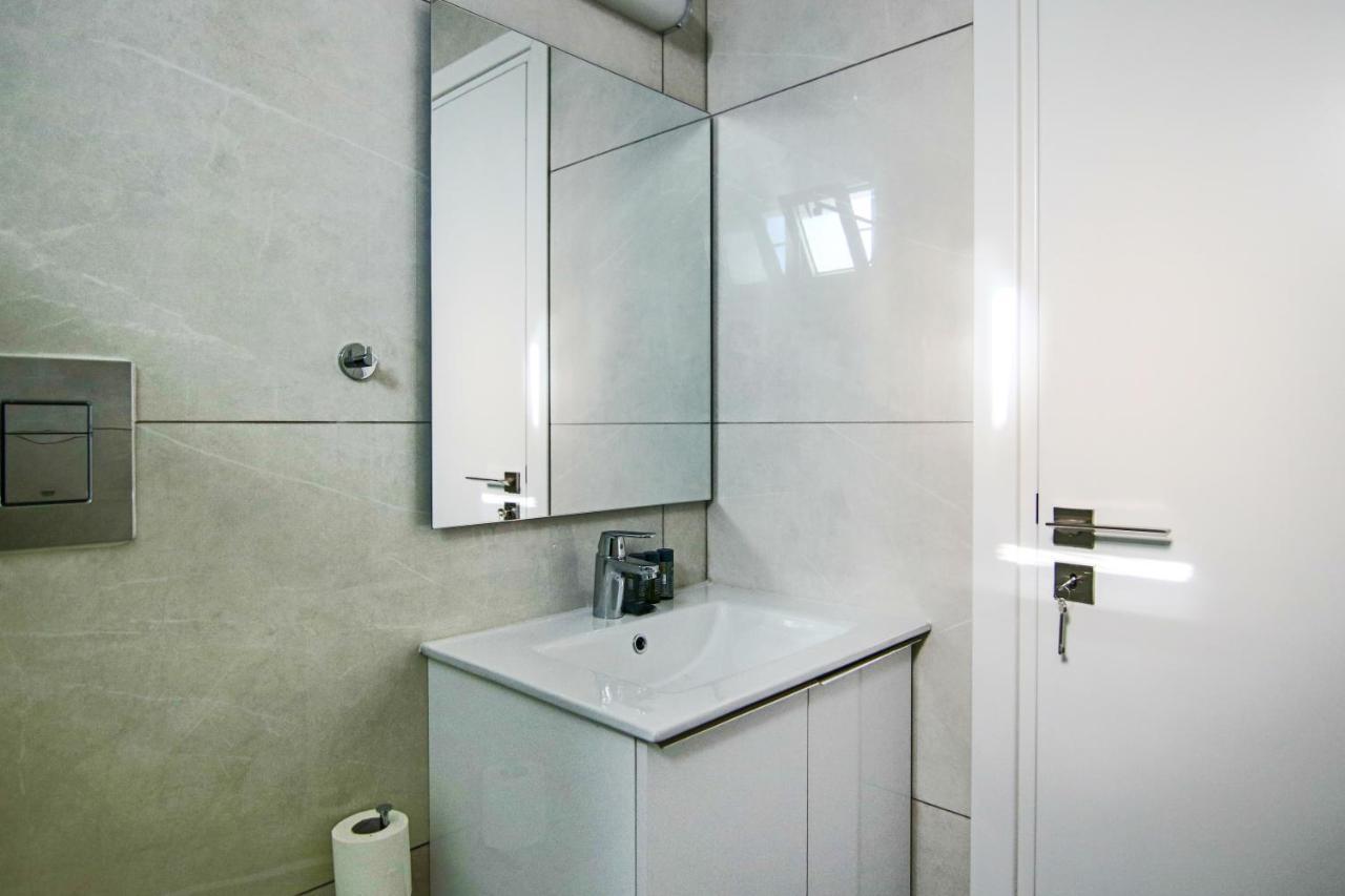 Phaedrus Living - Seaside Executive Flat Harbour 205 Apartment Paphos Exterior photo